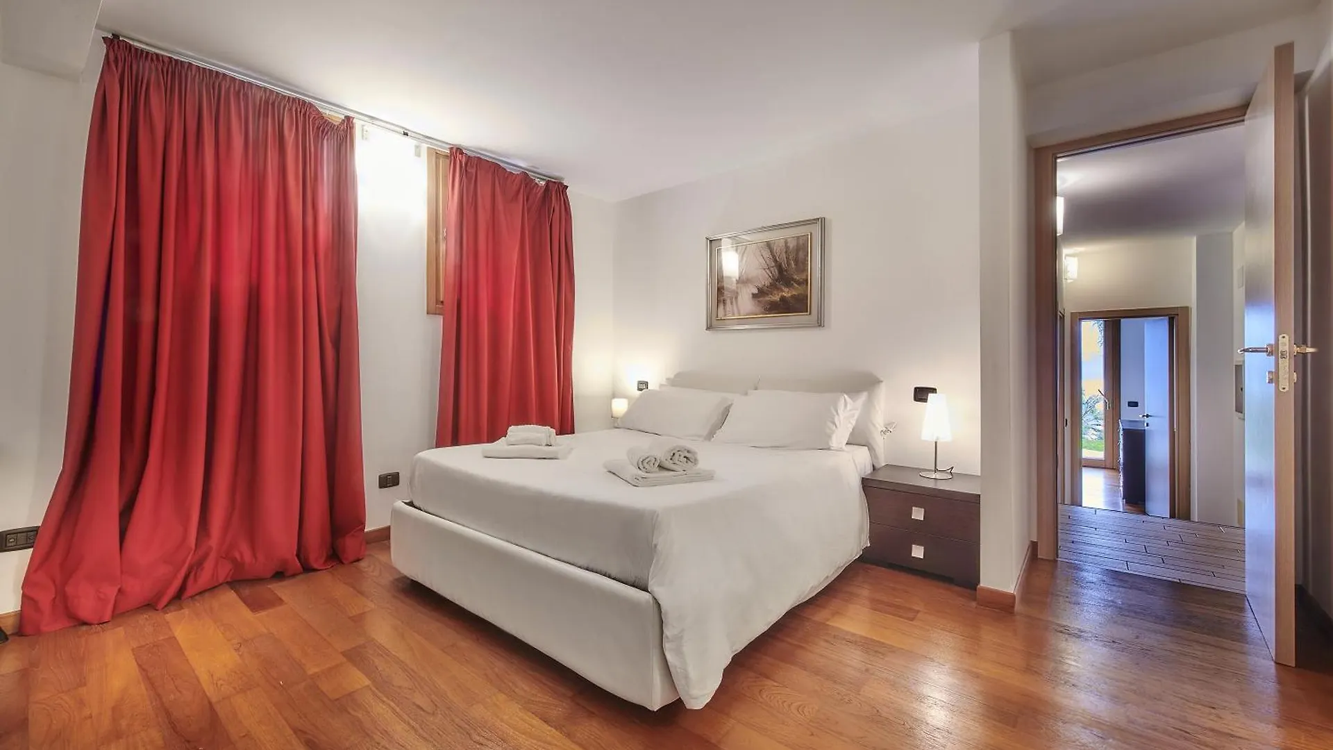 ליירנה Villa Diamante